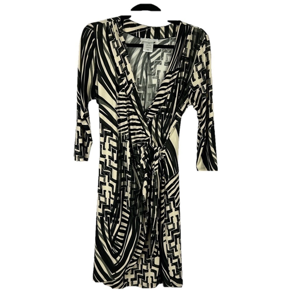 Papillon Blanc Geometric Faux Wrap Knee Length Dress Medium Cream Black
